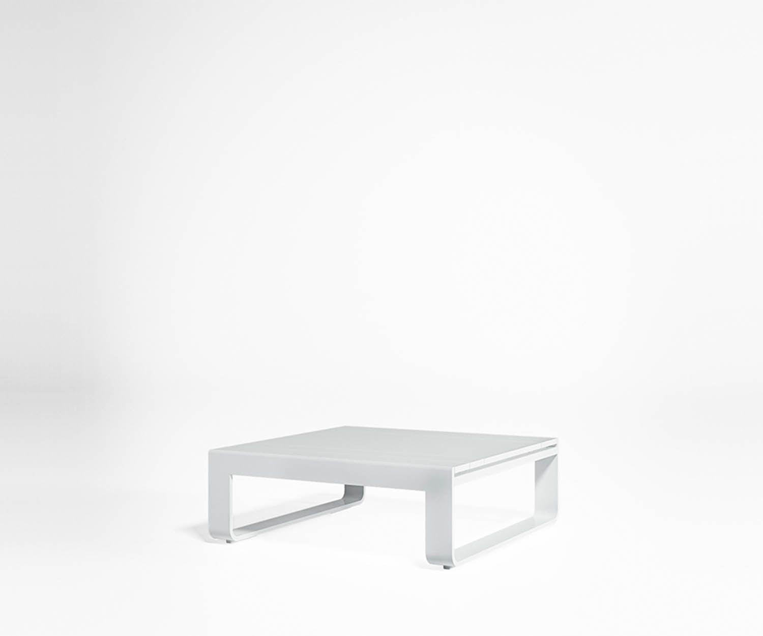 Gandia Blasco, Flat Side Table Chaise Lounge