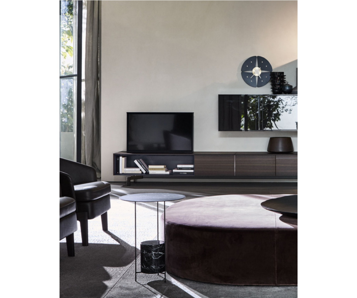 Molteni&C, Floor Sample Panna Cotta Side Table