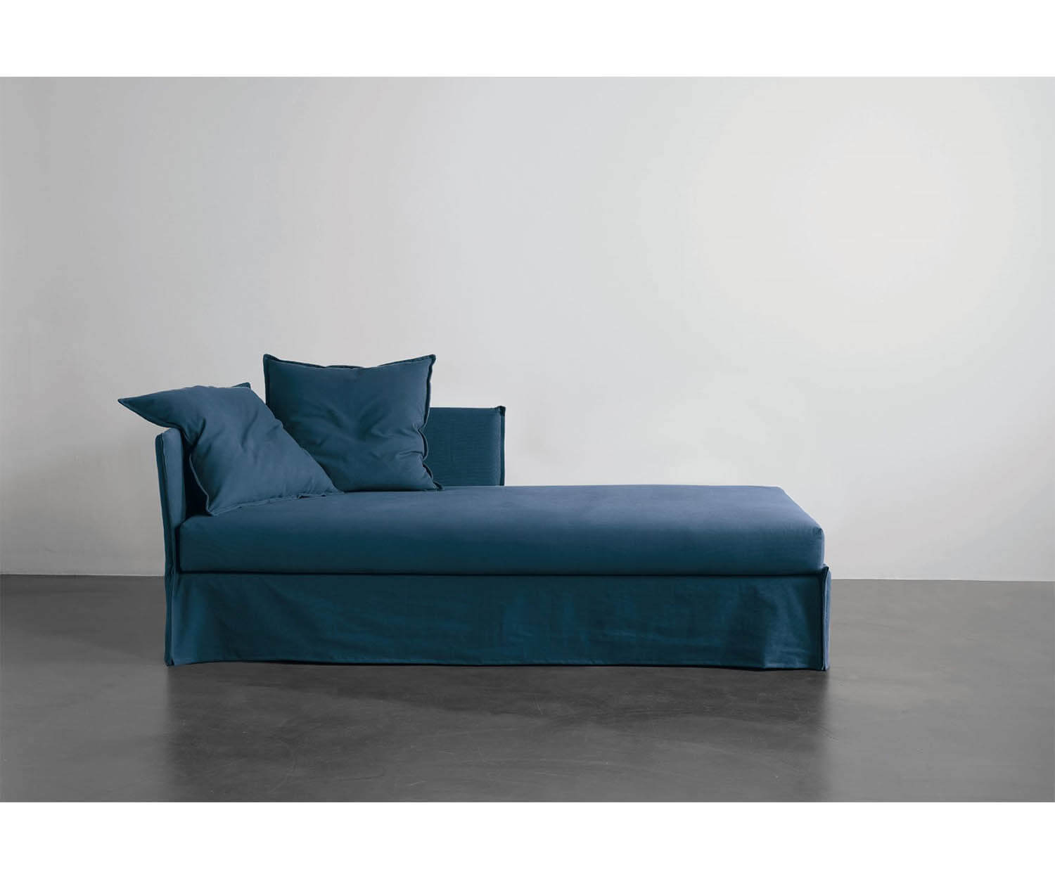 Meridiani, Fox Meridienne Sofa Bed