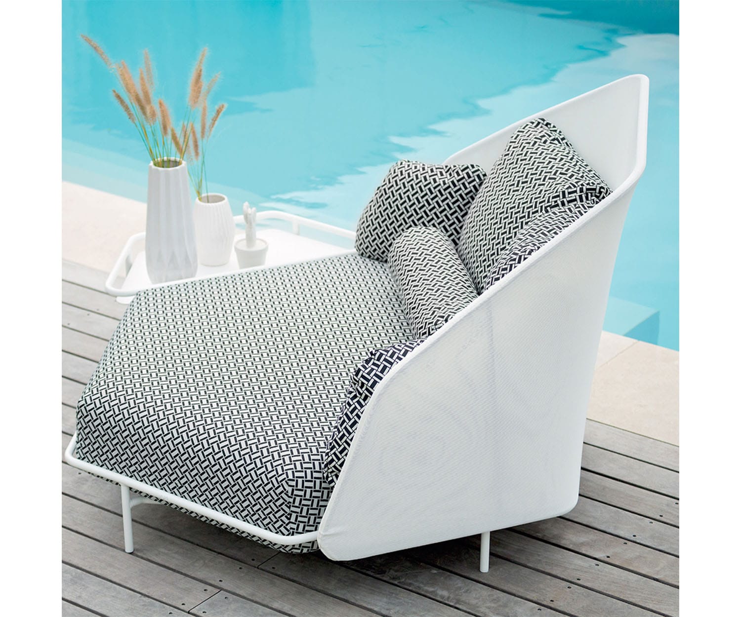 Ego Paris, Hive Love Seat