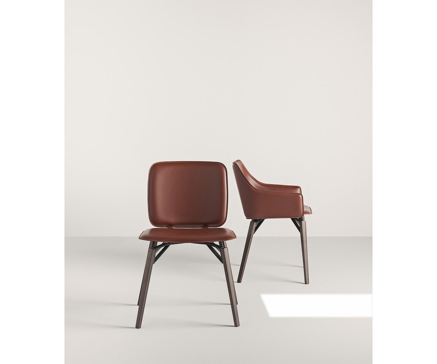 Frag, Iki PW Dining Armchair