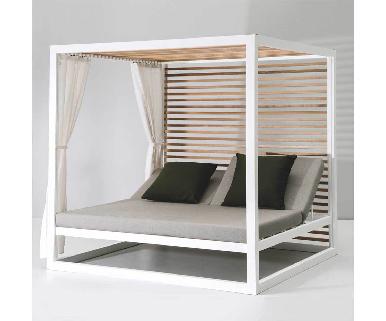 Kettal, Landscape Daybed