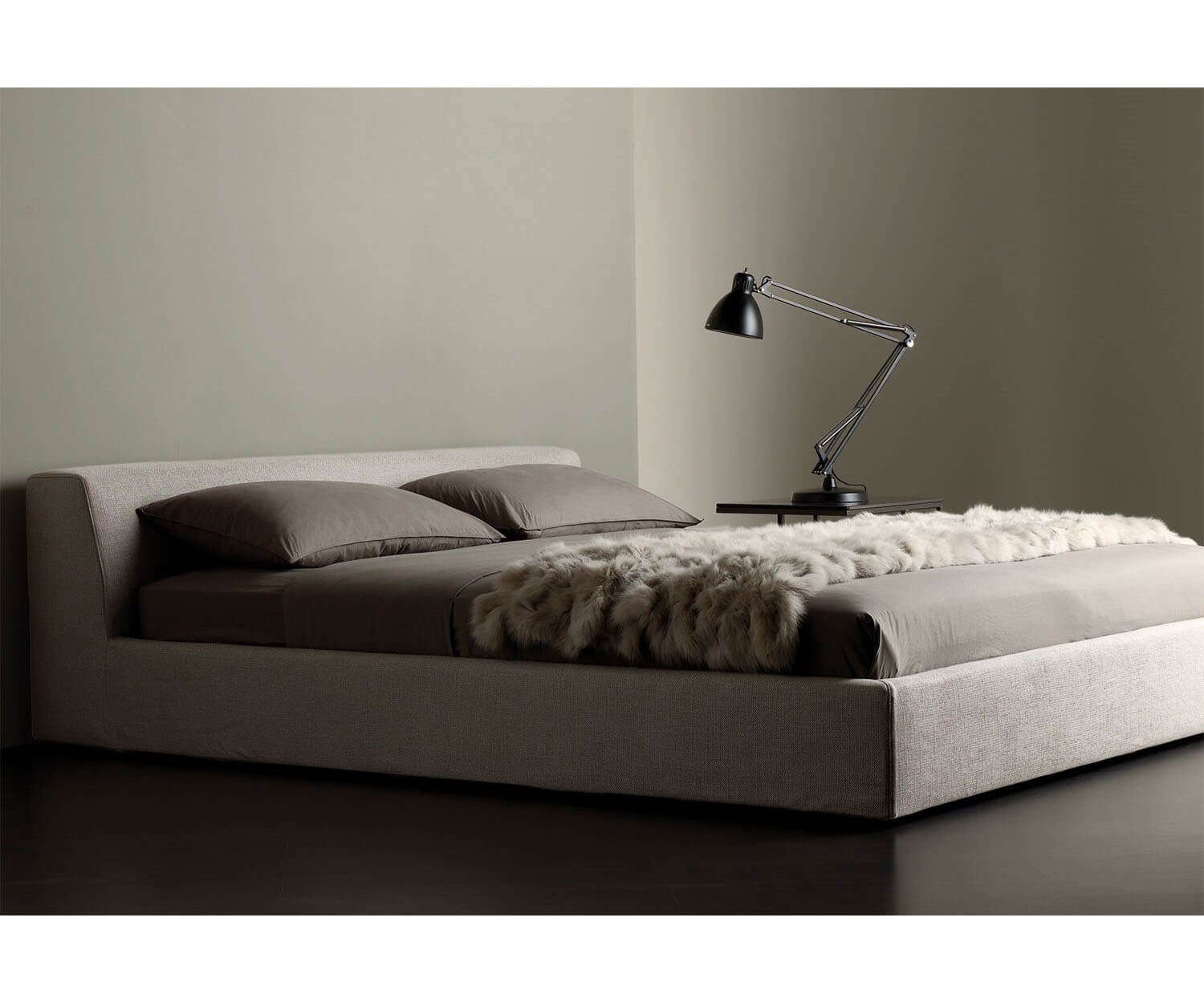 Meridiani, Louis Bed