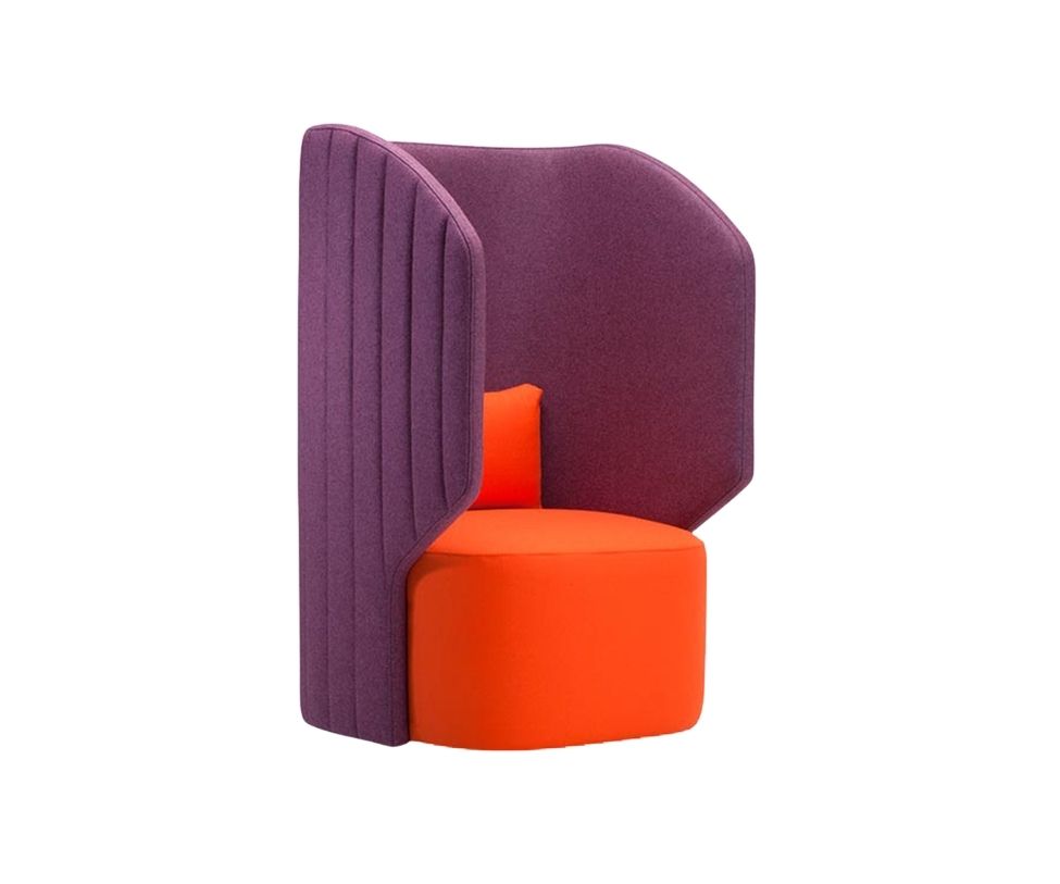 Adrenalina, Maji Armchairs