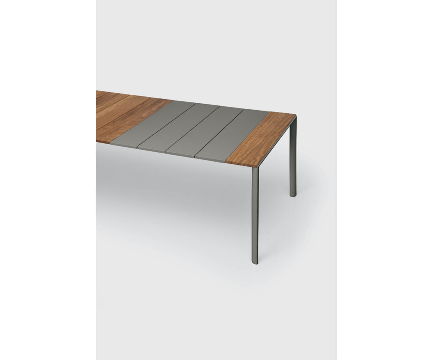 Kristalia, Maki Slatted Dining Table