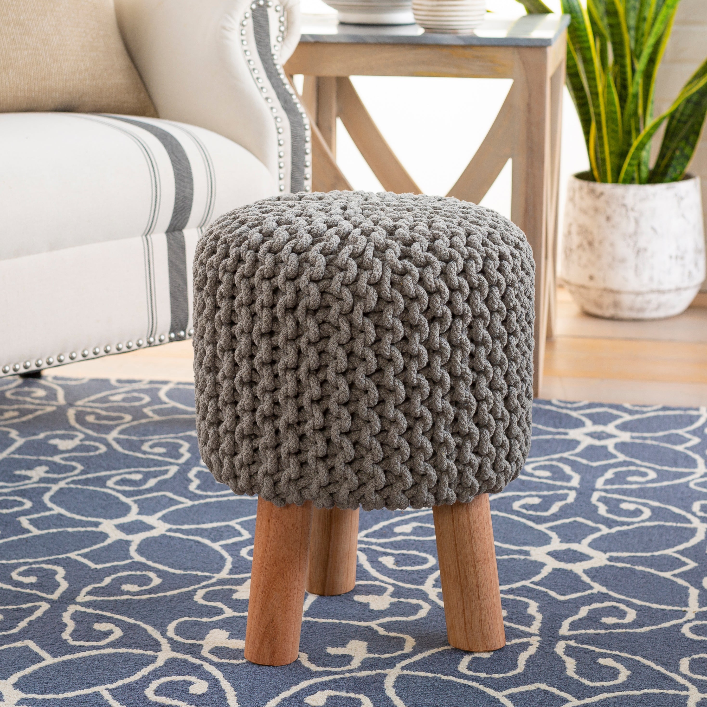 Surya, Malmo Stool