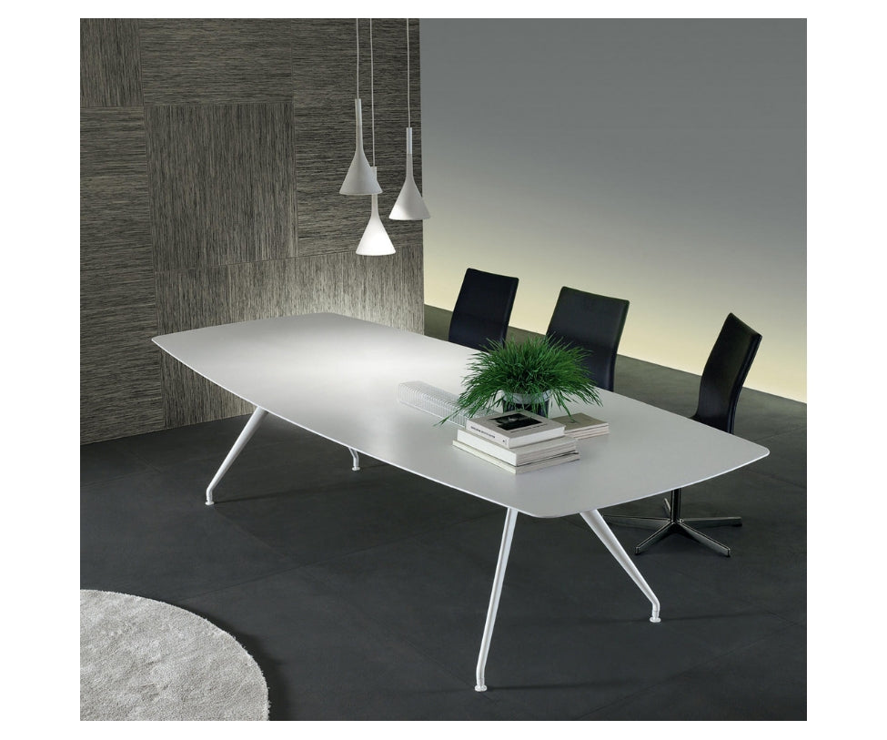 Rimadesio, Manta Tables