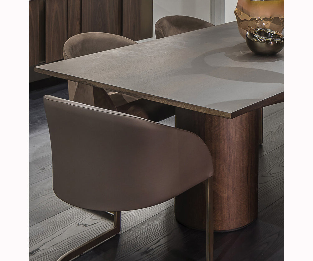 Emmemobili, Menhir Dining Table